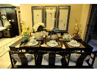 万科蓝山深蓝花园洋房151平米户型样板间-餐桌装饰