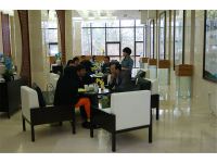 华夏国际茶博城售楼部休息区